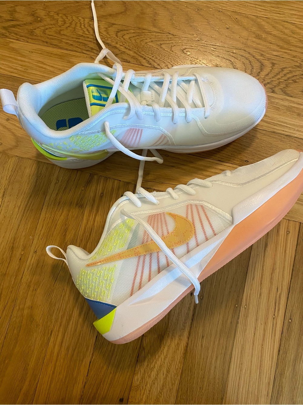 NEW Nike Sabrina 2 Hesi Hitter (GS) Basketball Shoes